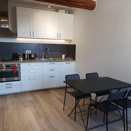 Appartamento 3 Bedroom City-centre *