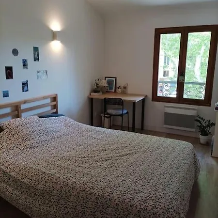Apartment 3 Bedroom City-centre